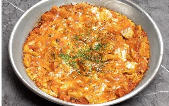 املت قارچ وسوسیس